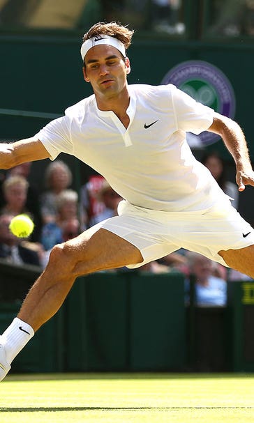 Defending champ Kvitova out; Federer, Murray, Wozniacki advance